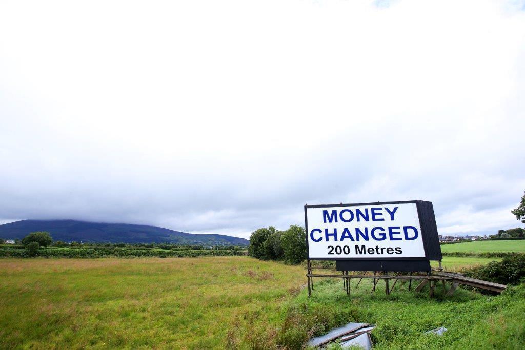 A money exchange sign on the Irish border. Photo by Press Eye.