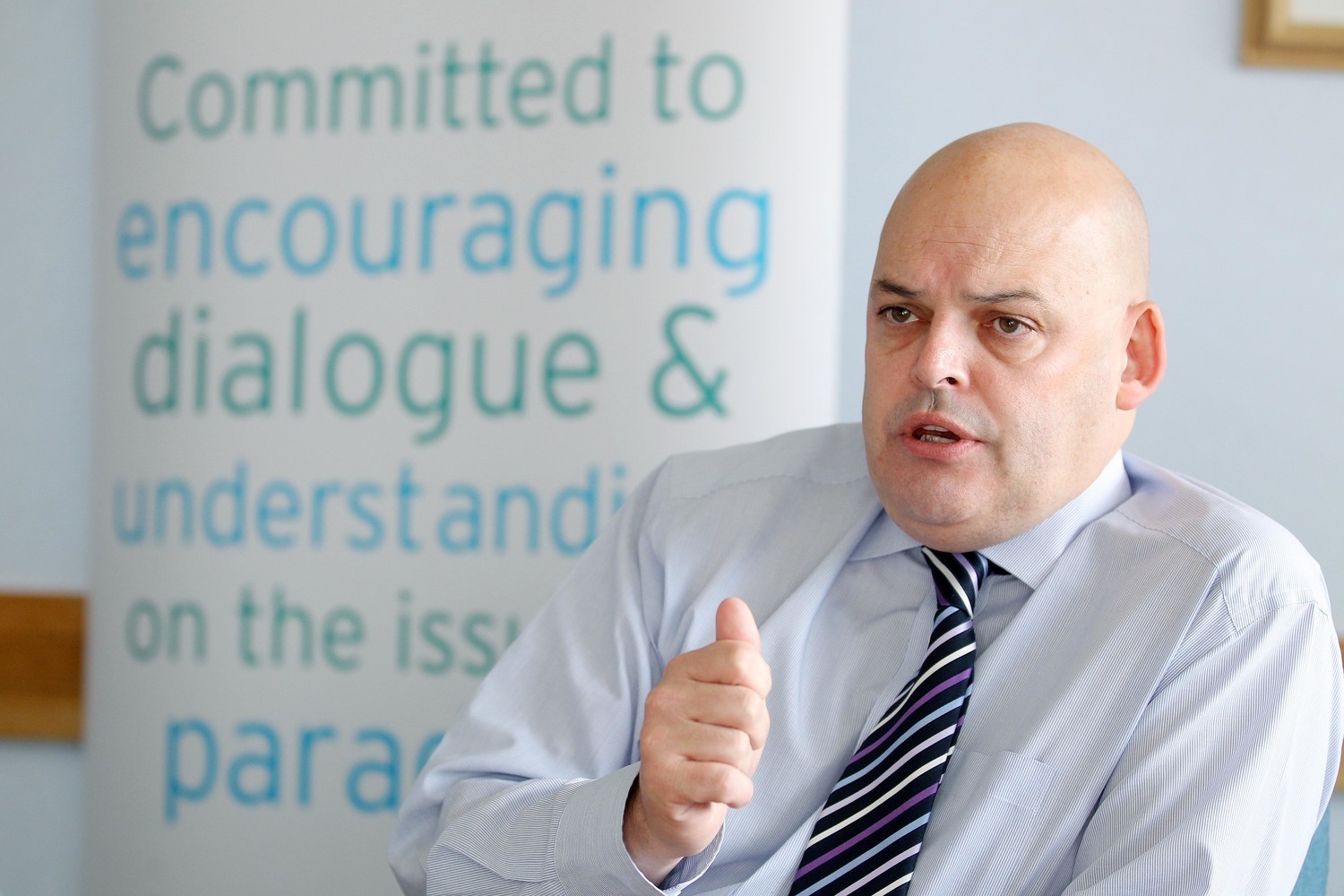 "This is not the time for the British or Irish governments to give up